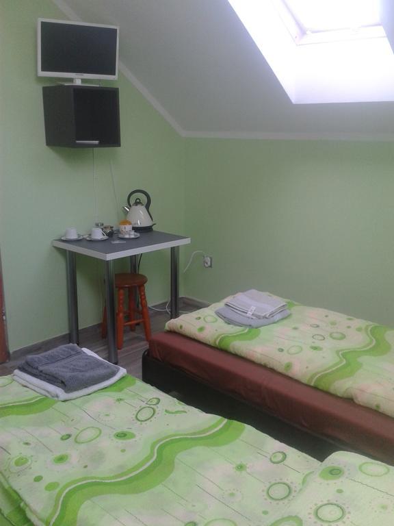 Noclegi Avoca Pyrzowice Luaran gambar
